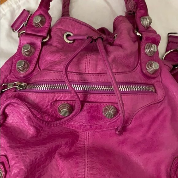 BALENCIAGA [magenta pink pompon large bucket bag] - Picture 2 of 8